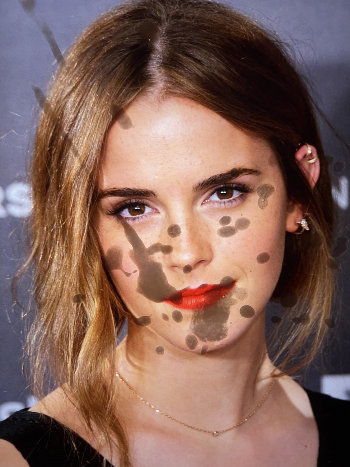 jvNrjuJm Emma Watson Cum Tribute 01.jpg
